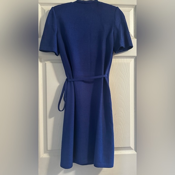 St John Knit Vintage Wrap Dress - Picture 3 of 3